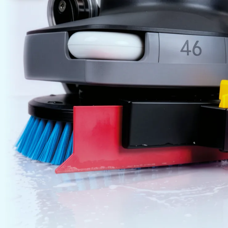 Close-up van borstel en rakel van de i-mop 46 modular (Easy Lift kit)